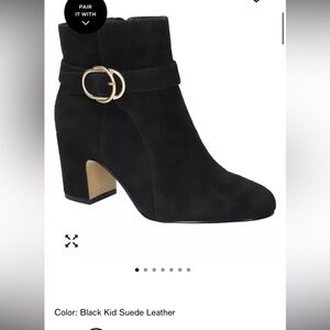 Bella Vita Black Suede Ankle Boots size 7wide